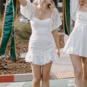Selfie Leslie white mini dress